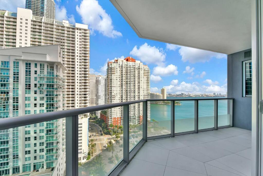 Lovely Upscale Condo Gorgeous View 2Bd 2Bath In Brickell ميامي المظهر الخارجي الصورة