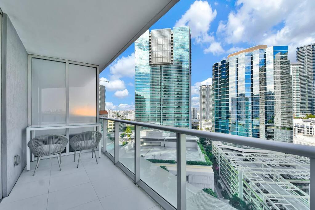 Lovely Upscale Condo Gorgeous View 2Bd 2Bath In Brickell ميامي المظهر الخارجي الصورة